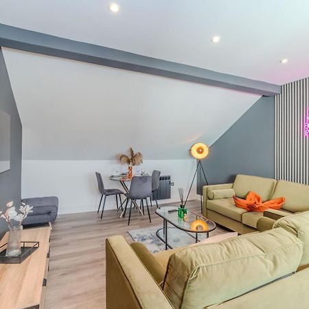 Luxe City Living L 2-Bedroom Flat With Free Parking Hove Exterior foto