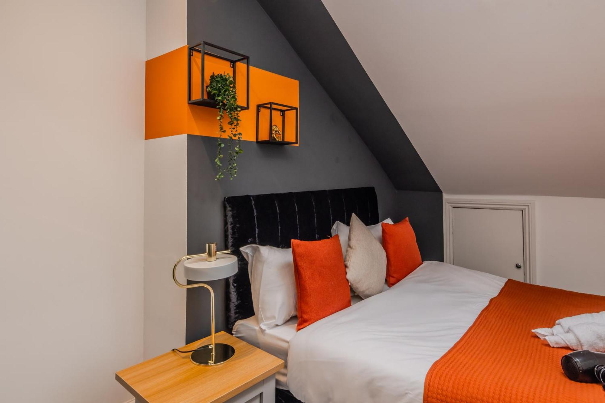 Luxe City Living L 2-Bedroom Flat With Free Parking Hove Exterior foto
