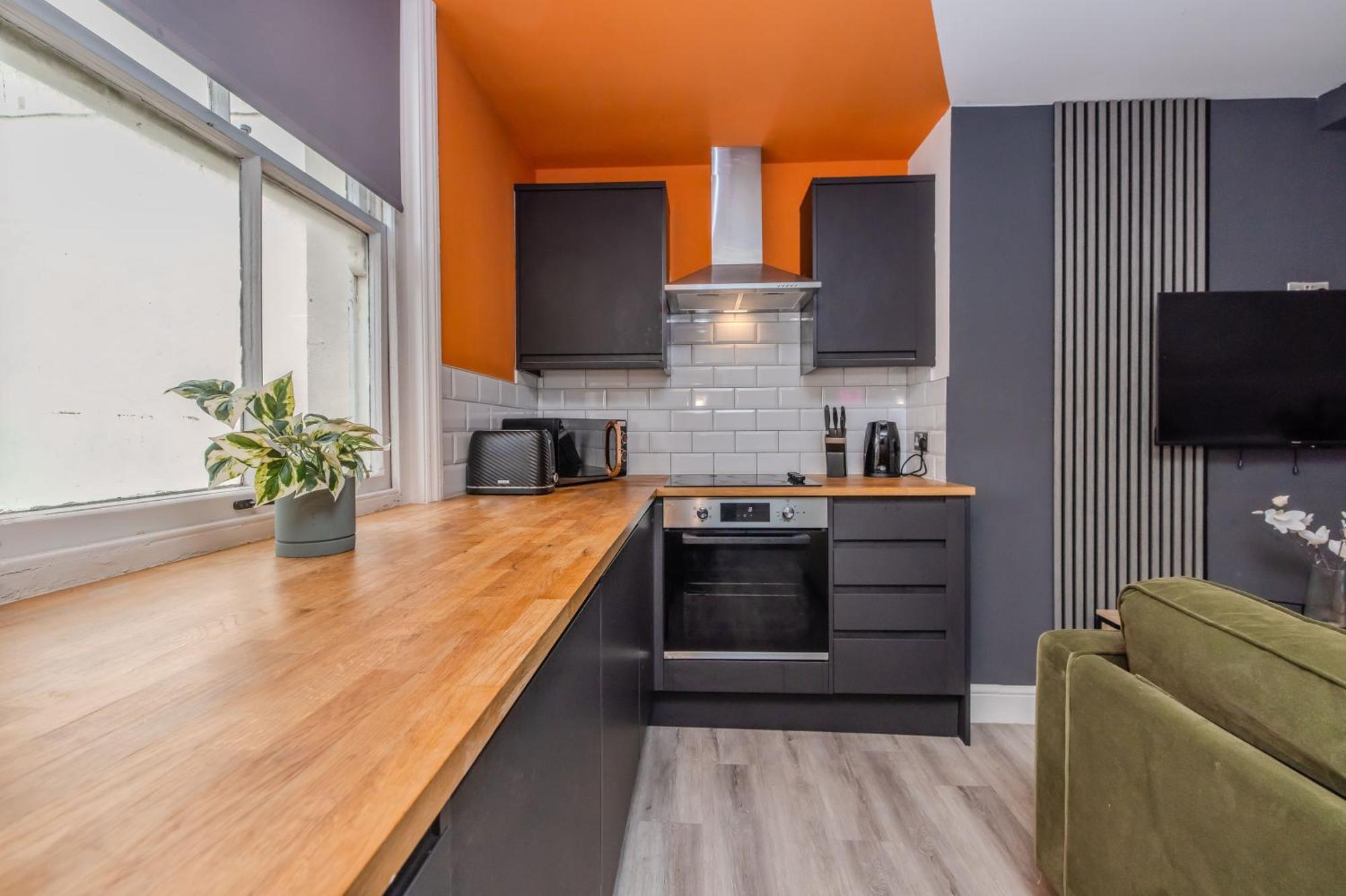 Luxe City Living L 2-Bedroom Flat With Free Parking Hove Exterior foto